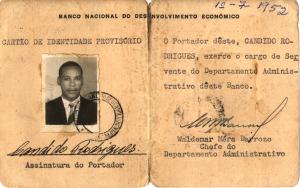 Cartão de Identidade provisório. Primeira carteira funcional do BNDES