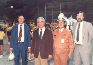 José Clóvis com Raymundo Mascarenhas em uma visita a um cliente no Oriente.