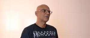 Ecos do pinheiro, entre bairros e batidas, memórias que se tornam canções.