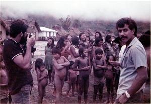 Vicente Bernardes, como técnico de mineração, foi ao posto indígena Gorotiri (PA) para estudos. Os trabalhos de prospecção de minério eram entre os rios Fresco e Trairão.