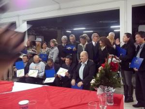 Foto tirada em um evento da subprefeitura de Itaim Paulista homenageando alguns moradores do bairro e Elaine foi uma delas. Na foto em geral estão as pessoas do bairro que foram homenageadas.
