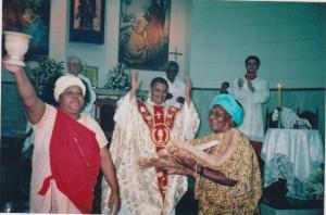 No final de setembro,  nas comemorações de São Benedito. na Igreja de São Benedito,  e feita essa missa afro.
