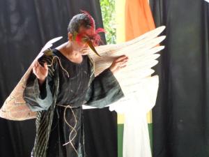 Adriano apresentando as histórias tradicionais de Ilhabela
