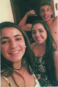 Ariela (mais nova), Mirela (mais velha) e Marco Antonio (do meio)