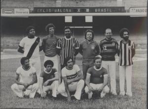 Em pé: Bosco, Waltair, Ezequiel, Balona, Walter e Bolão. Agachados: Vavá, Walter, Toninho do Carmo e Efrain.
