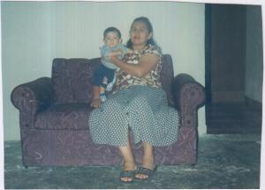 Filho Francisco Samuel com um ano e Ana.