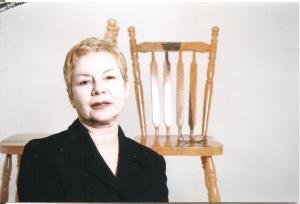 Esta foto foi feita para compor o livro Memórias das ruínas de Creta, de Bernadette Lyra, como retrato da autora.