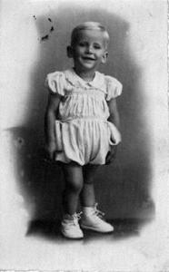 Ainda criança, Victorio Bernasconi Júnior. São Carlos, SP, 1944
