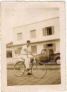 Passeando de bicicleta<br>Brasil / São Paulo / Itápolis