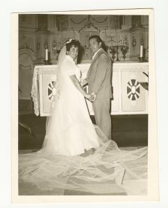 legenda: Casamento de Irene Maria Barandas e Acácio Barandas.