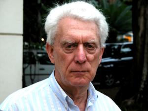 legenda: Retrato de Abrahão Joseph Epelboim.