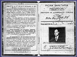 Ficha sanitária que atestava a higiene do local, exigido dos proprietários de estabelecimentos de gêneros alimentícios.