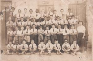 Turma do Ginasio, em Presidente Altino, Osasco/SP. Professora Dona Didi.