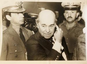 Evento com Tancredo Neves, quando governador de Minas Gerais. Durante trabalho no Estadão.