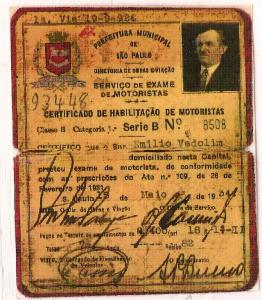 legenda: Carteira de motorista de Emilio Vedolin (16 de maio de 1934)<br>tipo_documento: Carteira de Motorista<br>historia: Carteira de motorista de Emilio Vedolin (16 de maio de 1934)<br>