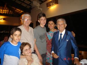 personagem: Gabriel, Violeta,Marinaldo,Daniel, Aldenir, Medeiros<br>historia: Bodas de ouro da prima Rosangela<br>