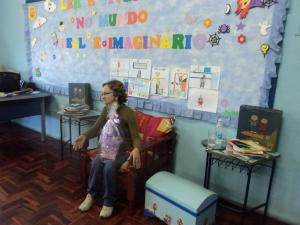 personagem: DONA MARLENE<br>historia: APÓS A ENTREVISTA OFICIAL, OS ALUNOS AINDA TINHAM ALGUMAS DÚVIDAS, QUE ELA CONTOU COM TODO CARINHO.<br>