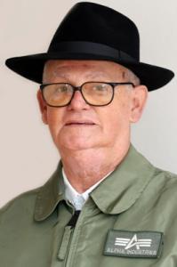personagem: João Prestes<br>historia: Foto tirada para confeccionar a camiseta dos depoentes para a exposição.<br>