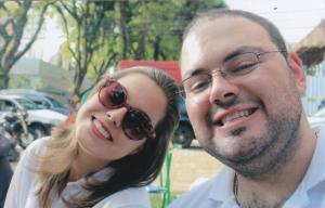 Nesta época tinham uma amizade muito próxima, saíram bastante por 6 meses, até a entrevistada se mudar para Joinville, em 2014.