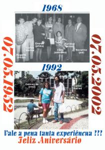 personagem: Foto de cima: Rogério (irmão), Eu, Eneida (prima), Duas amigas, Eurídice (prima), Severino (pai) e Irene (criança, filha de Eneida); Foto de baixo: Eu e Conceição (irmã).<br>historia: Enviada por Conceição, minha irmã, como presente de aniversário de 50 anos, em 1992, mostrando, em foto de 1968, minha família no Aeroporto Internacional dos Guaraarapes, em Recife, na despedida de Eneida, que voltava para New York, onde mora. Na foto inferior, eu e Conceição, na Praça Santos Andrade, Curitiba, com o Teatro Guaíra ao fundo, em uma visita que ela me fez, em janeiro de 1992.<br>