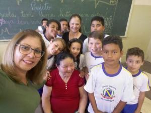 Confraternizando com Dona Florípes