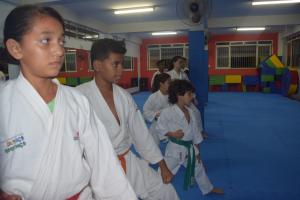 Crianças e adolescentes estão em treinamento para o 25º campeonato Brasileiro em Brasilia nos dias 25 a 28/09/2014.