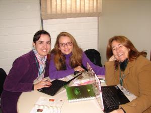 Essa foto foi tirada em 2011. Era uma reunião de planejamento de atividades do Grupo de Pesquisa junto aos orientandos. Tudo estava começando, então a gente se encontrava pela manhã, uma quinta feira de cada mês e planejava atividades coletivas do grupo