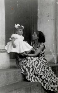 Magaly com sua mãe