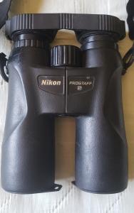 Binóculo, representa mudança na vida, com o trabalho de guia de observação de aves.