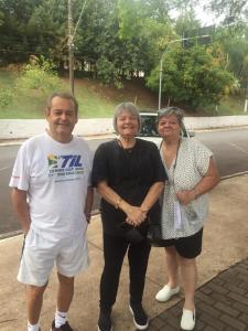 Estes são os irmãos de Rosângela. Os três estão sempre juntos, nas alegrias e também nas tristezas. Roberto, Rosângela e Rosana.