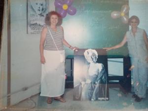 Dora e Léa Calvão em sala de aula na UFF (onde ministravam a aula de Cinema e Literatura).