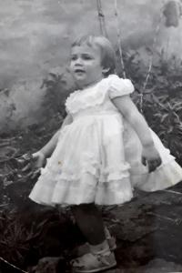 Foto de Irani aos 2 anos de idade.