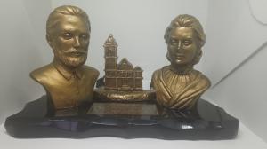 Comenda que Izilda recebeu através da Sec. Mun. Cultural