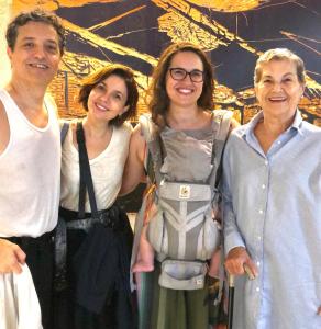 Márcia e seus filhos, Marco, Melissa e Maria.