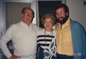 Com meus pais, Francisco e Azalia.