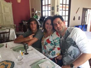 Neto Felipe, Flávia e Luciano.