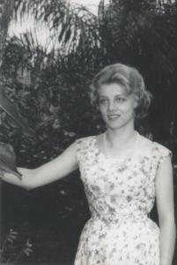 Na Lua de Mel, na estrada de Petrópolis, Anna lembra-se de pensar 