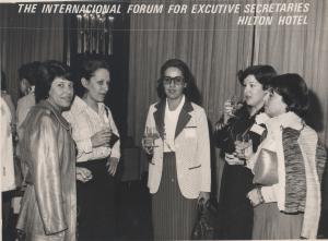 Participando do Fórum de Secretárias Executivas