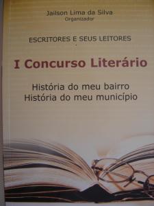 Fotografia da capa do livro que Marcelo participou da autoria.