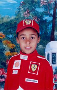 Evento na escola em que as crianças podiam ir fantasiadas com as roupas que quisessem. Ygor foi vestido de Felipe Massa.