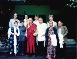 Representantes de Tibete, Bélgica, Índia, Inglaterra, Estados Unidos, Austrália e Brasil encontram-se com Dalai Lama através do Tibet Support Group, grupo de apoio à causa tibetana.