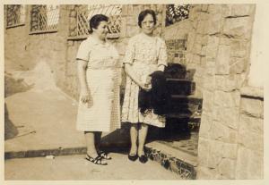 Isabel e sua irmã, Elvira de Jesus Carvalho.