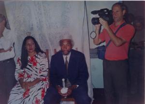 Na Festa de São Benedito, Mestre Antônio realiza o papel de Rei do Congo
