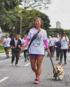 Marina caminha lado a lado com Toddy na Corrida e Caminhada em prol do GRAACC, no Parque do Ibirapuera. Cada passo é um gesto de cuidado e solidariedade, enquanto o cão voluntário participa ativamente, reforçando a cumplicidade entre eles e o compromisso com a saúde e bem-estar de crianças e adolescentes com câncer. Toda verba arrecadada na inscrição é revertida para um Hospital da Unifesp dedicado ao tratamento de Câncer Infantil.
