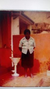 Esta é Minha Mãe Maria Narcizo Casemiro  Em nossa casa na Rua Carlos Meira 424 onde minha avós maternos moravam aqui na Penha ao lado hoje e sede da Gazeta Penhense.