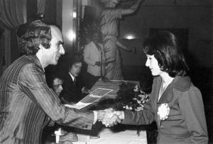 José Constantino na entrega de certificado do curso de Recepcionista promovido pela Unidade Móvel de Formação e Treinamento (UNIFORT) oferecidos pelo Centro de Formação Profissional 