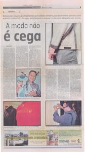 Matéria publicada no jornal Estado de Minas, em 2004, sobre o trabalho que havia começado a ser desenvolvido com a coleção Olhar, Olhares (2003), da marca Uranio, na qual Geraldo traz pela primeira vez as etiquetas em braille.
