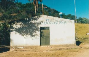 Imagem da igreja Capela São José antes da reforma.