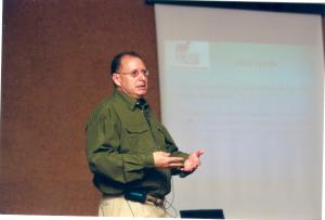 Carlos Alfredo em apresentação do Programa Biota/Fapesp na Conferência Nacional de Ciência e Tecnologia.